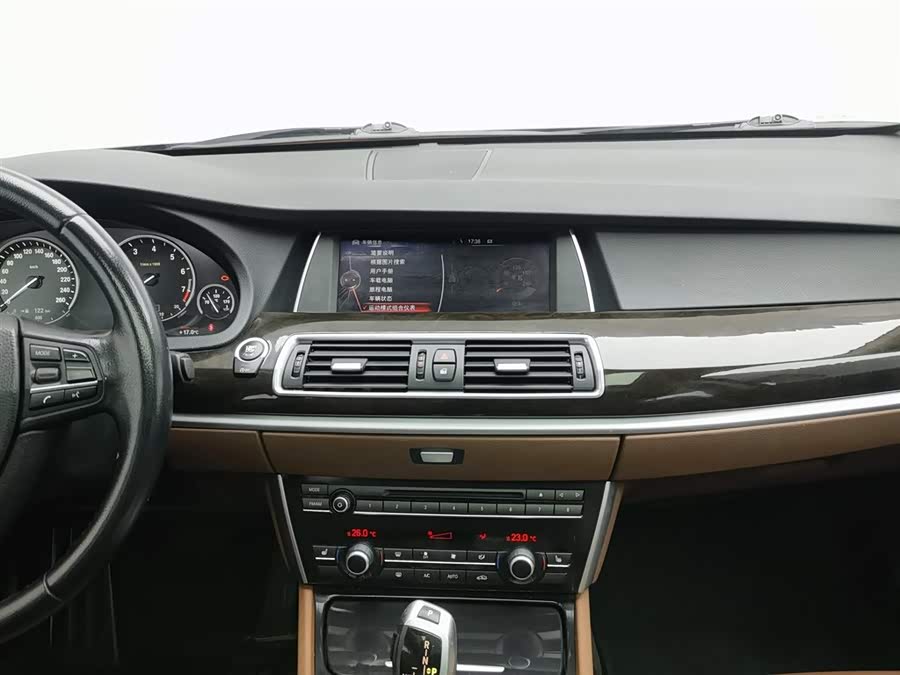 BMW 5 Series GT 2015 #13 BMW 5 Series GT 2015 immagine di auto #13