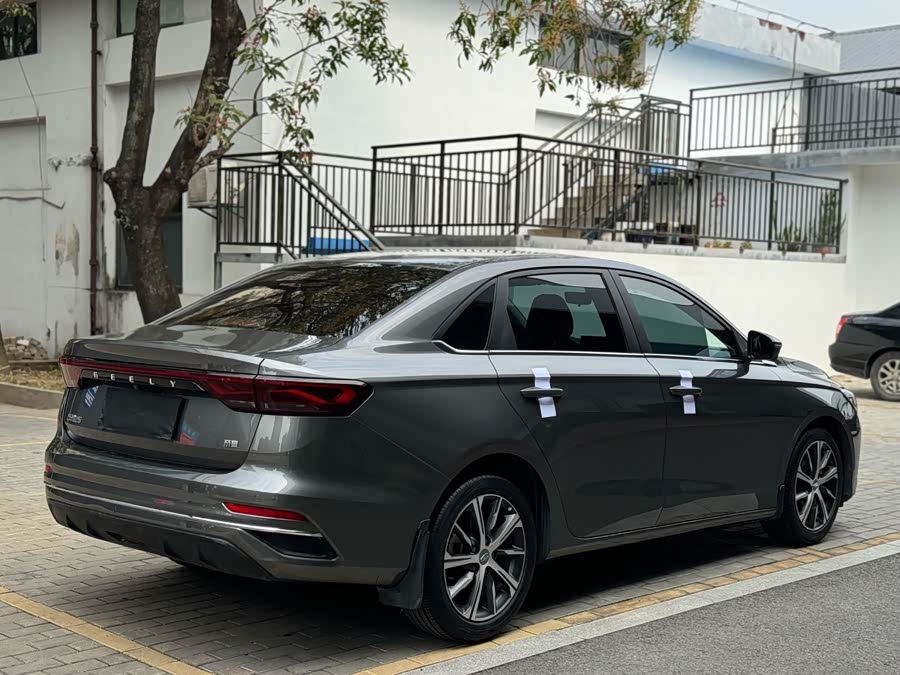 GEELY Emgrand 2022 #13 GEELY Emgrand 2022 car image #13