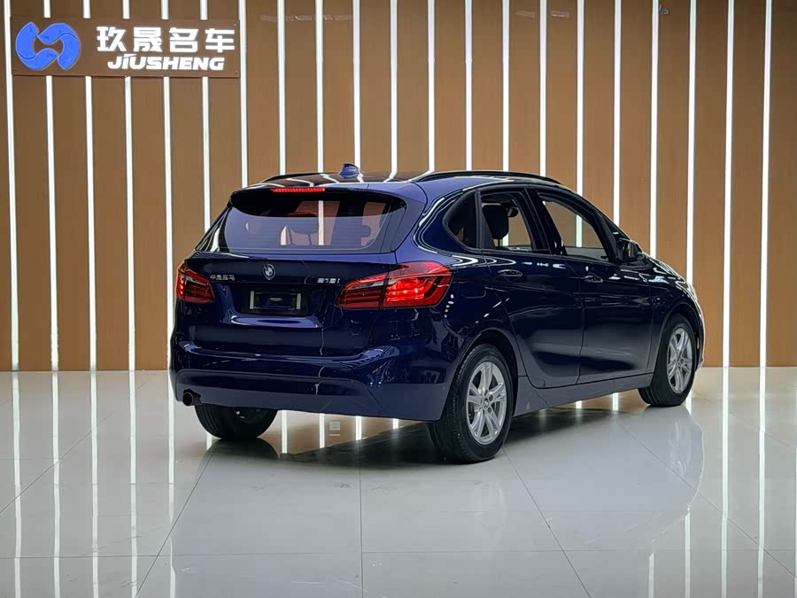 BMW 2 Series Tourer 2018 #13 BMW 2 Series Tourer 2018 صورة سيارة #13