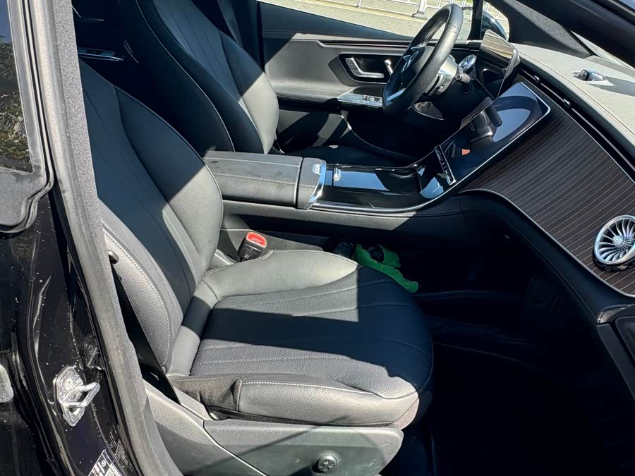 Mercedes-Benz EQE Class 2023 #13 Mercedes-Benz EQE Class 2023 car image #13