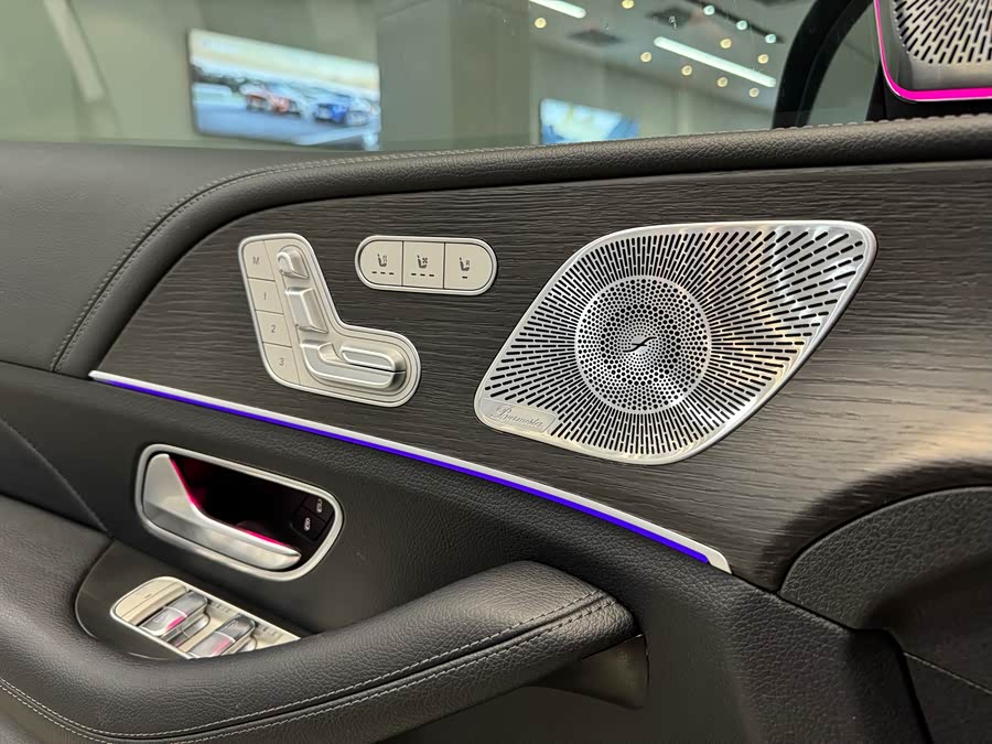 Mercedes-Benz GLS Class 2022 #13 Mercedes-Benz GLS Class 2022 car image #13