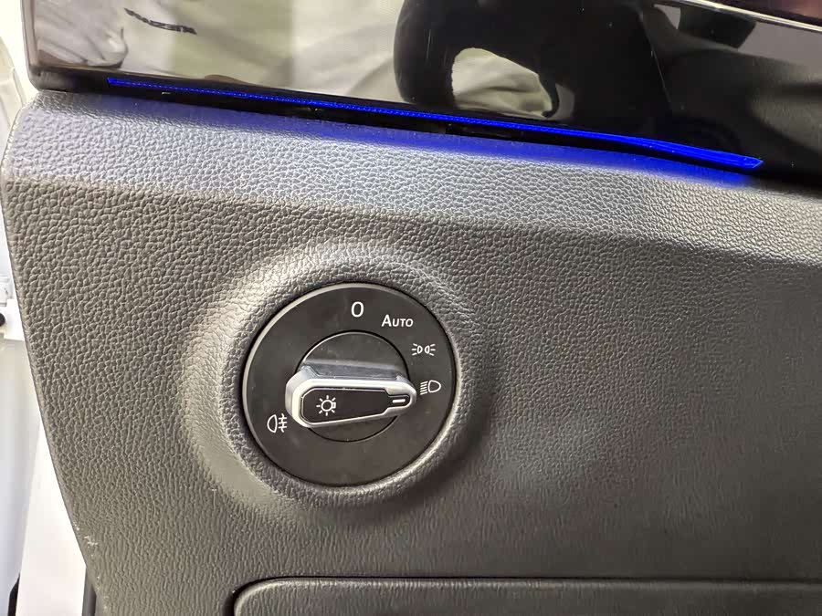 Volkswagen Tayron GTE 2021 immagine di auto #13