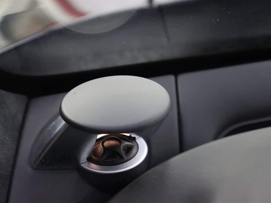 Mercedes-Benz SLS AMG 2015 صورة سيارة #13