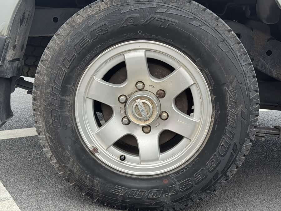 Nissan D22 2012 car image #13