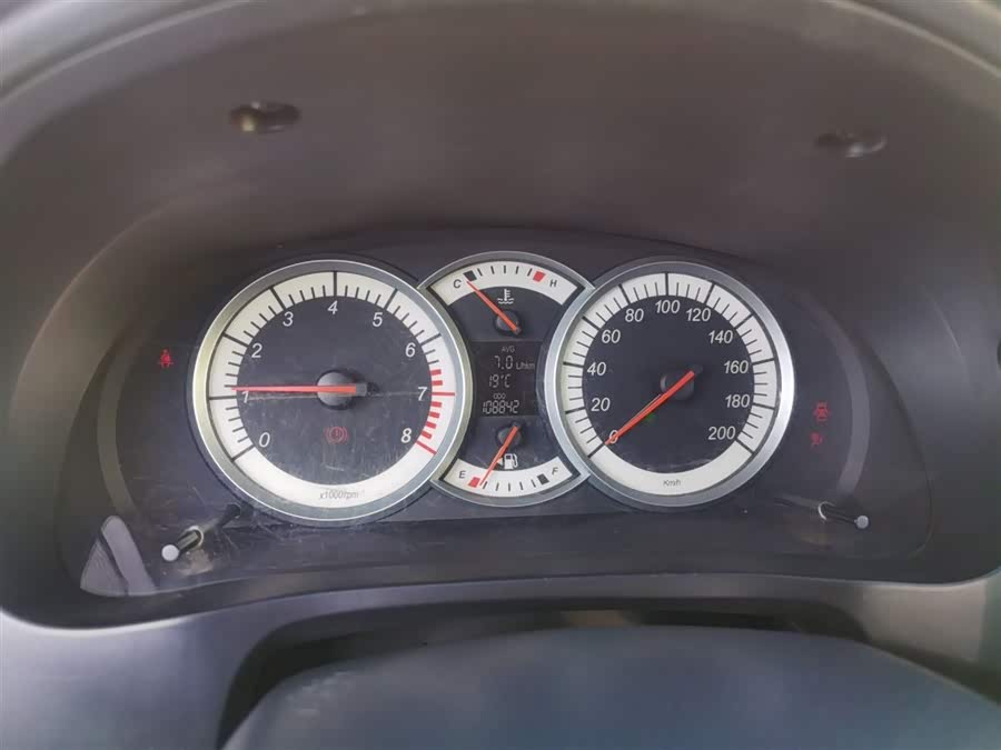 Suzuki Liana A6 2014 immagine di auto #13