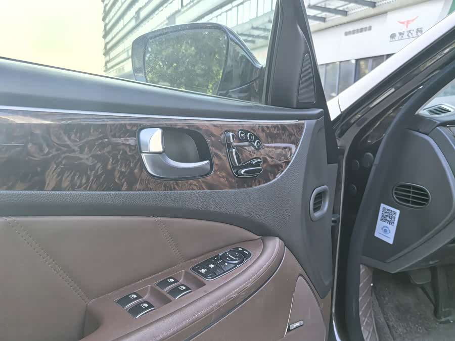 Hyundai Equus 2014 car image #13