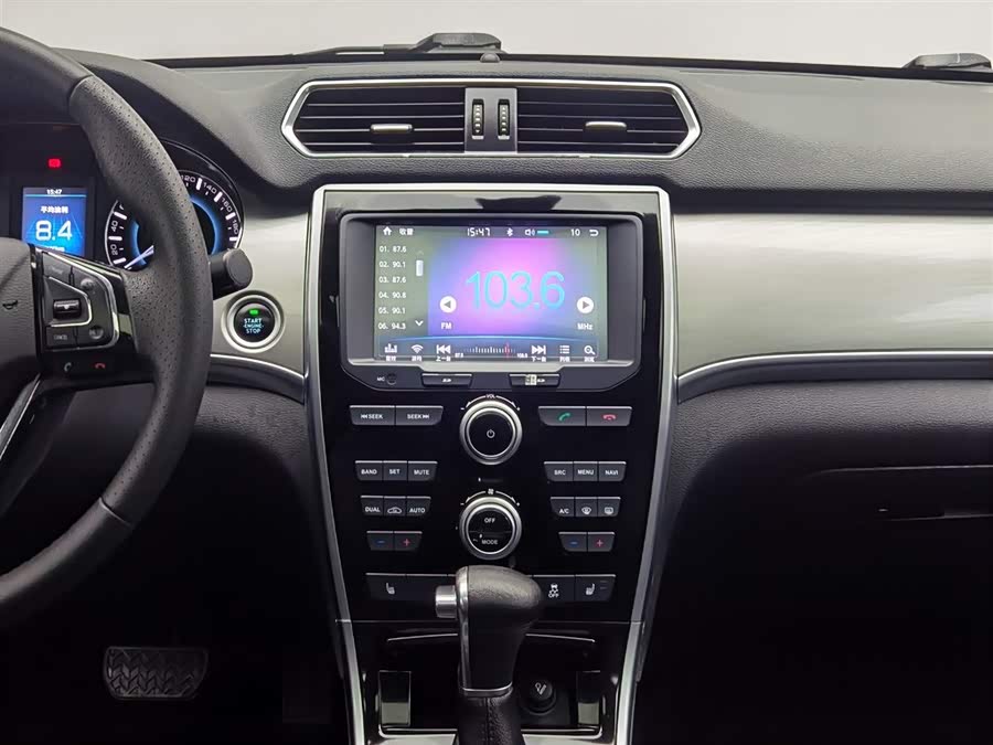 Haval H2 2016 #13 Haval H2 2016 car image #13