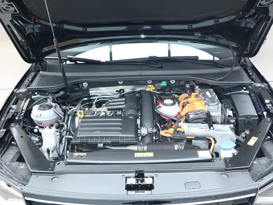 Volkswagen Magotan GTE 2023 car image #13