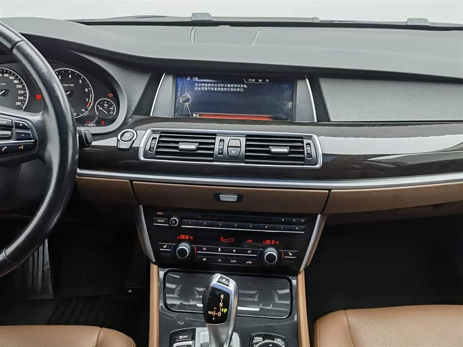 BMW 5 Series GT 2014 #13 BMW 5 Series GT 2014 immagine di auto #13