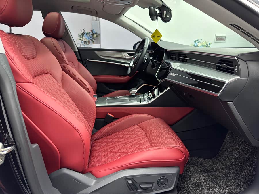 Audi A7L 2024 car image #13