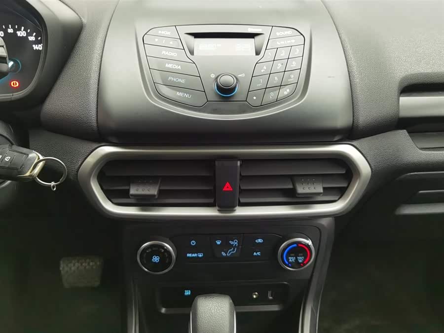 Ford EcoSport 2017 car image #13