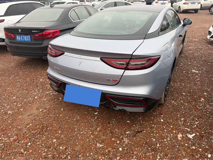 哪吒汽车 哪吒GT 2023 汽车图片 #13