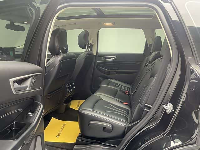 Ford Edge 2021 car image #13