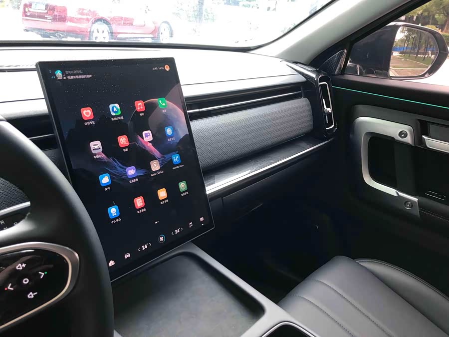 Chery Exploration 06 C-DM 2025 immagine di auto #13