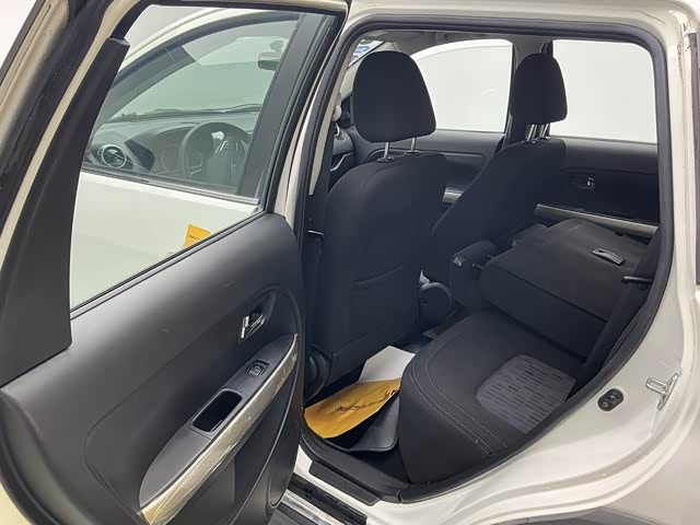 Haval H1 2017 #13 Haval H1 2017 car image #13