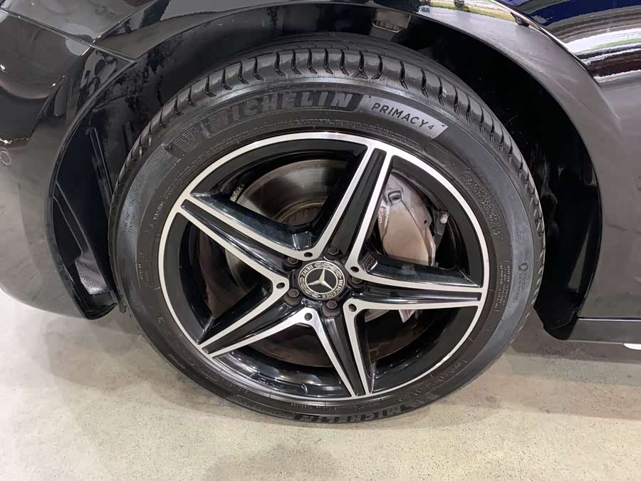 Mercedes-Benz E Class 2020 car image #13
