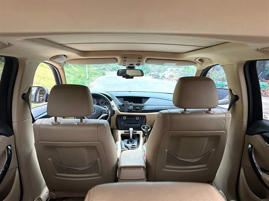 BMW X1 (Imported) 2011 صورة سيارة #13