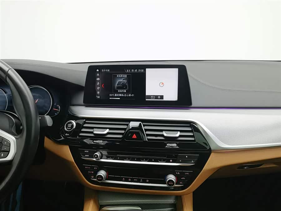 BMW 5 Series (Imported) 2018 car image #13