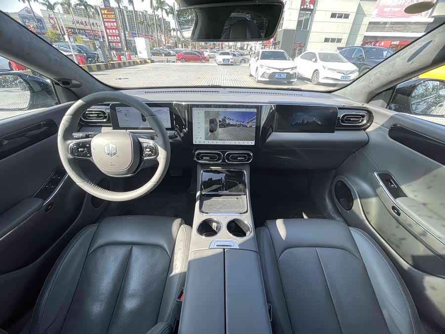 零跑汽车 零跑C01 2022 汽车图片 #13