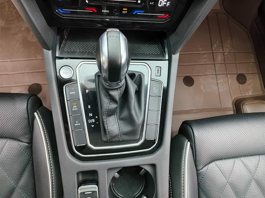 Volkswagen Magotan GTE 2023 car image #13