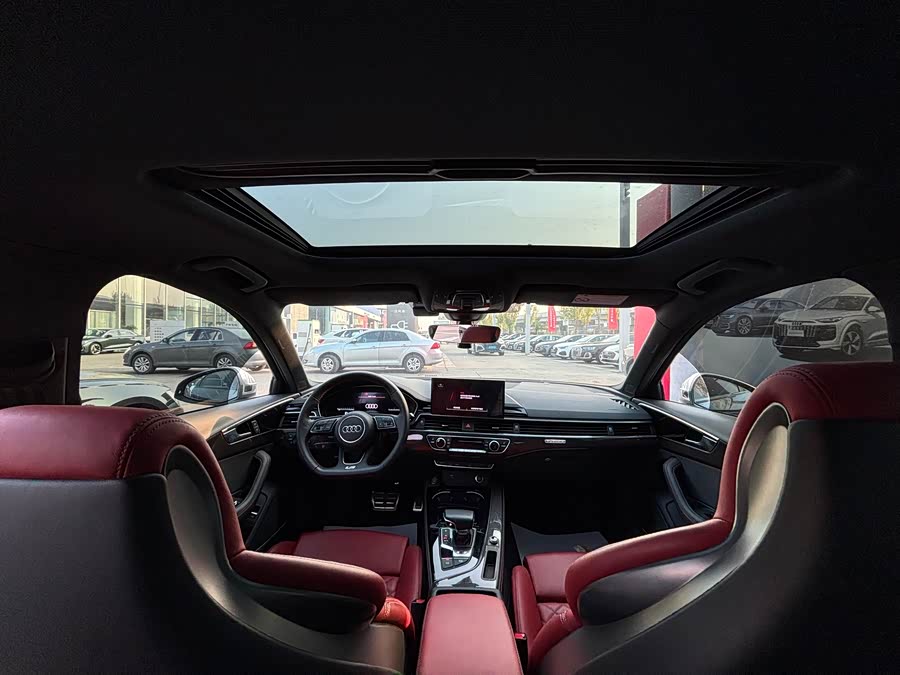 Audi S4 2023 صورة سيارة #13