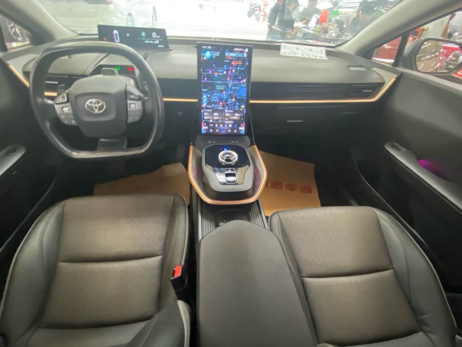 BYD e1 2023 car image #13