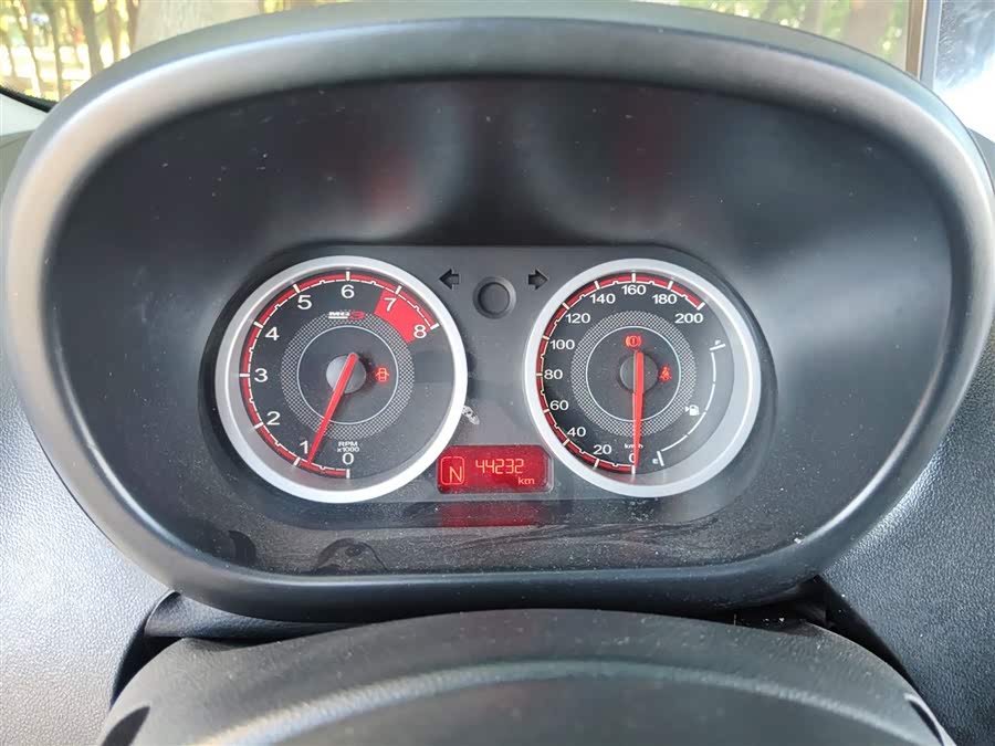 MG 3 SW 2016 car image #13