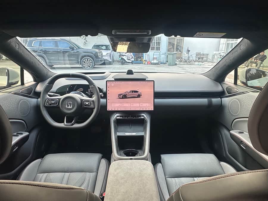 极氪 极氪007GT 2025 汽车图片 #13