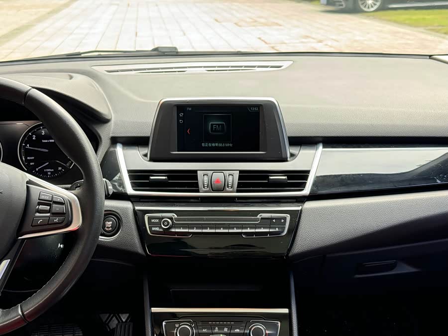 BMW 2 Series Tourer 2019 car image #13