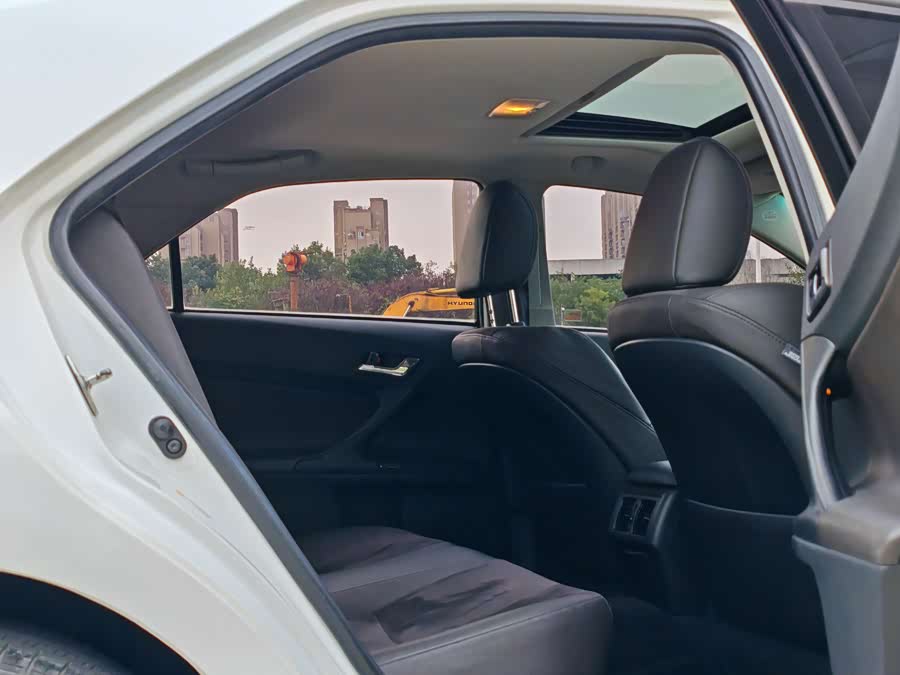 Toyota Reiz 2016 #13 Toyota Reiz 2016 immagine di auto #13