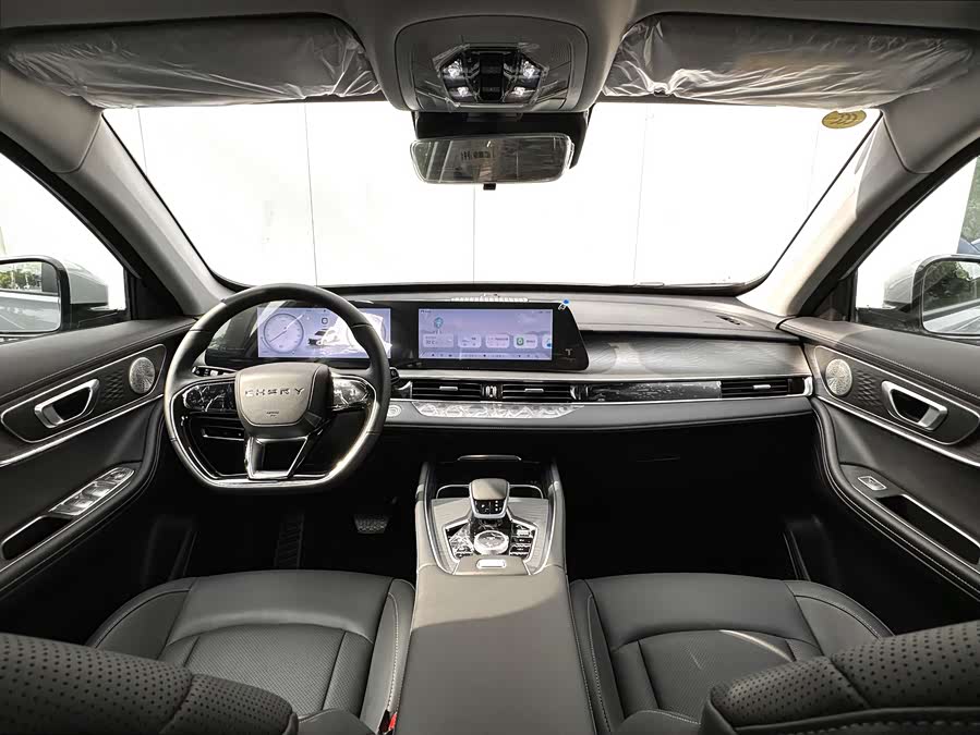 Chery Tiggo 8 PRO New Energy 2025 car image #13