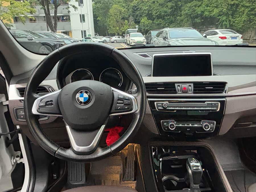 BMW X1 New Energy 2019 #13 BMW X1 New Energy 2019 car image #13