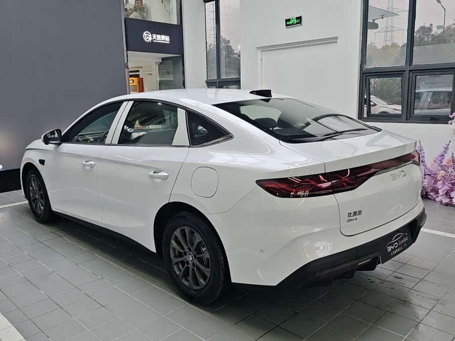 BYD Qin L 2025 car image #13