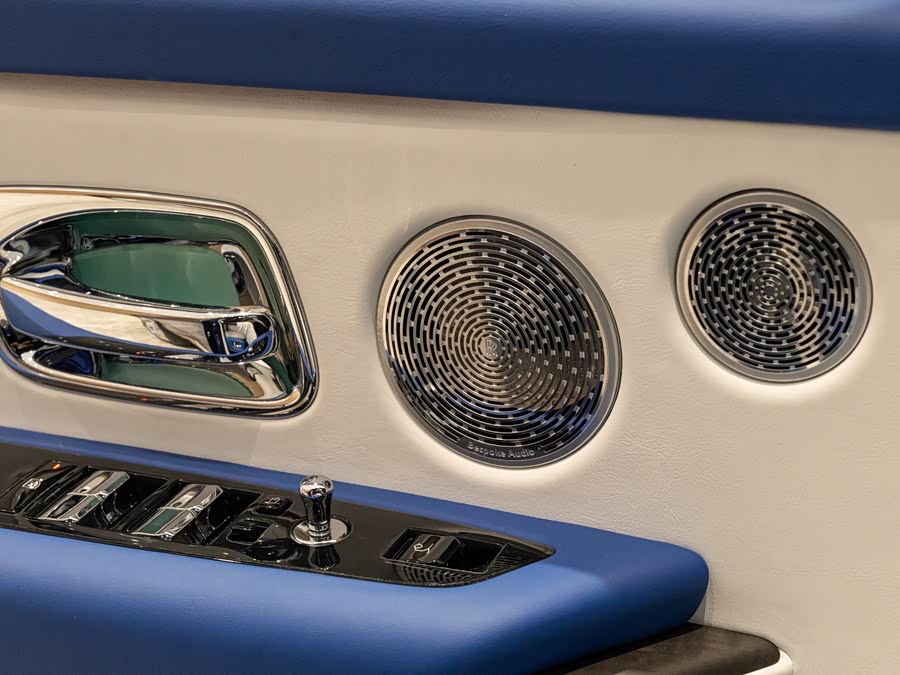 Rolls-Royce Cullinan 2020 car image #13
