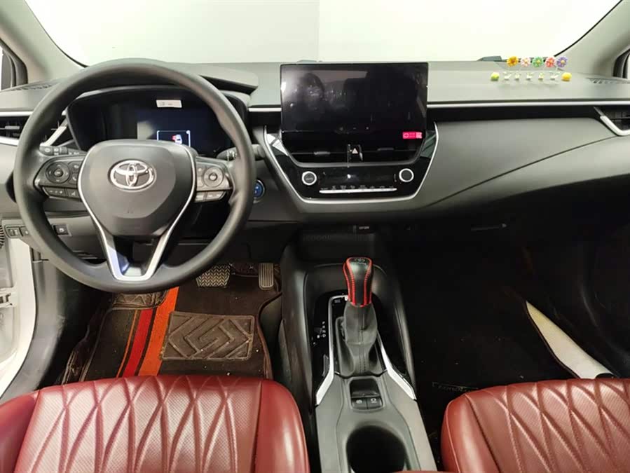 Toyota Corolla 2023 car image #13