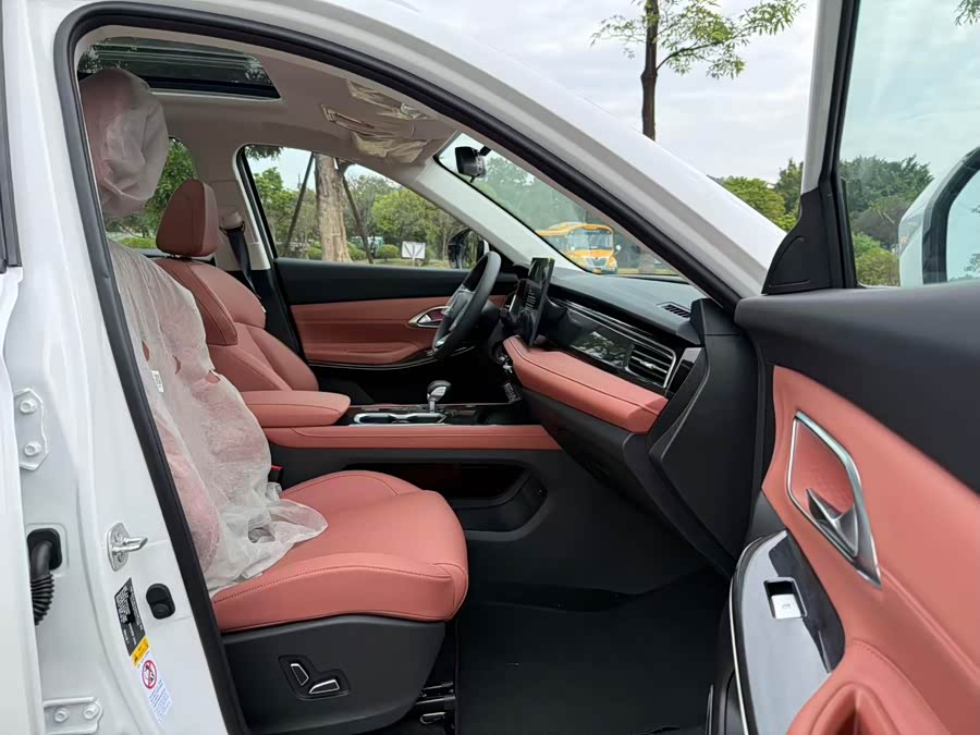 Changan CS75 PRO 2025 #13 Changan CS75 PRO 2025 imagen de coche #13