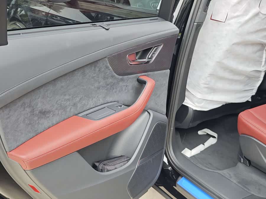 Audi SQ7 #13 Audi SQ7 car image #13