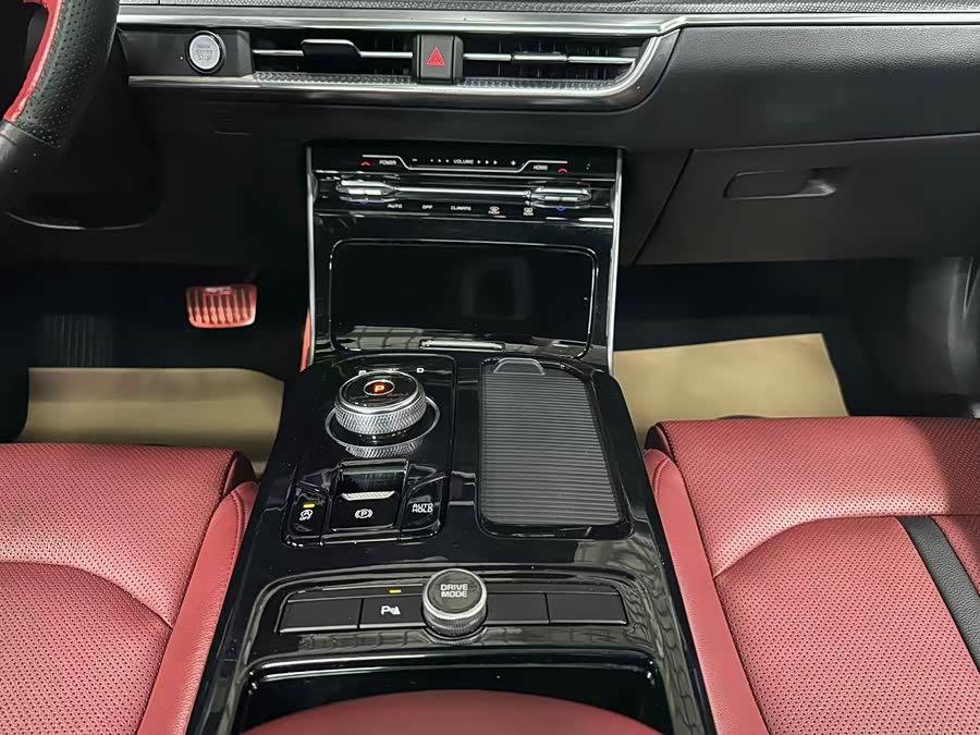 Kia K5 2020 car image #13