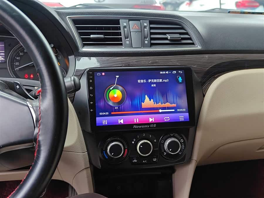 Suzuki Ciaz 2016 immagine di auto #13