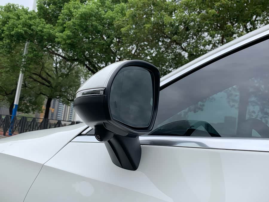 Mercedes-Benz CLE Class 2025 #13 Mercedes-Benz CLE Class 2025 car image #13