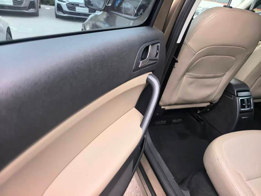 Skoda Yeti 2016 car image #13