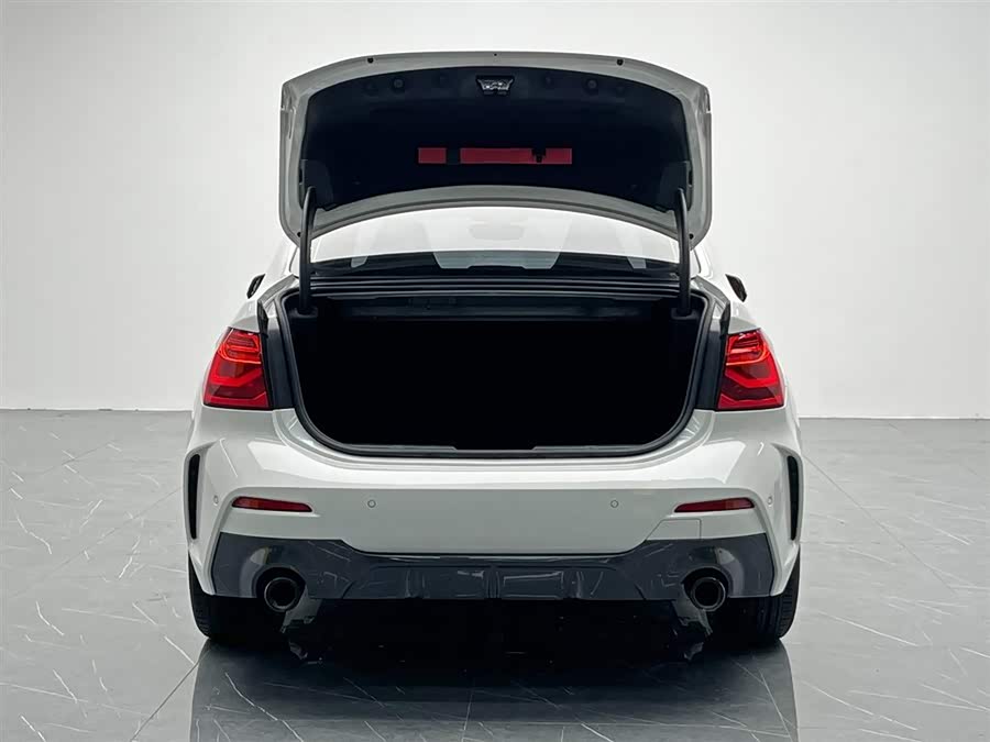 BMW 1 Series 2023 #13 BMW 1 Series 2023 car image #13