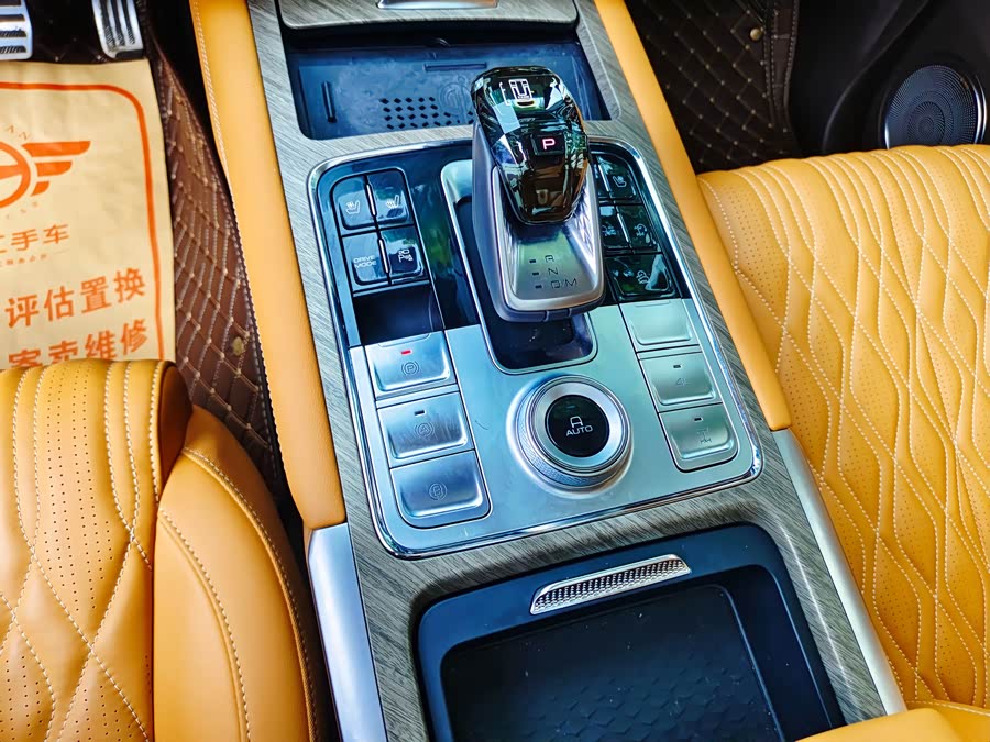 Tank 500 New Energy 2023 #13 Tank 500 New Energy 2023 car image #13