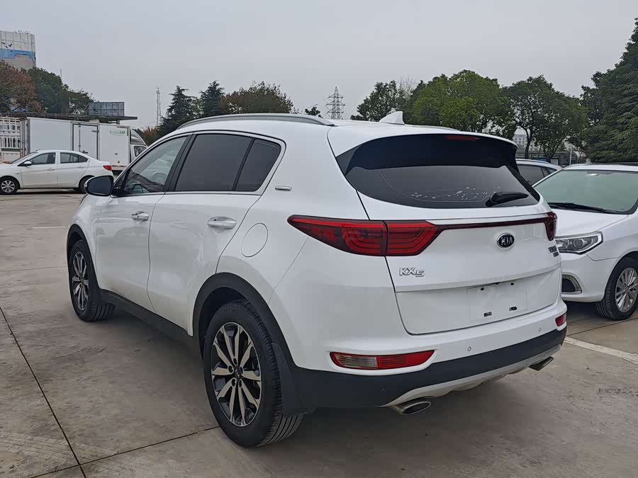Kia KX5 2018 imagen de coche #13