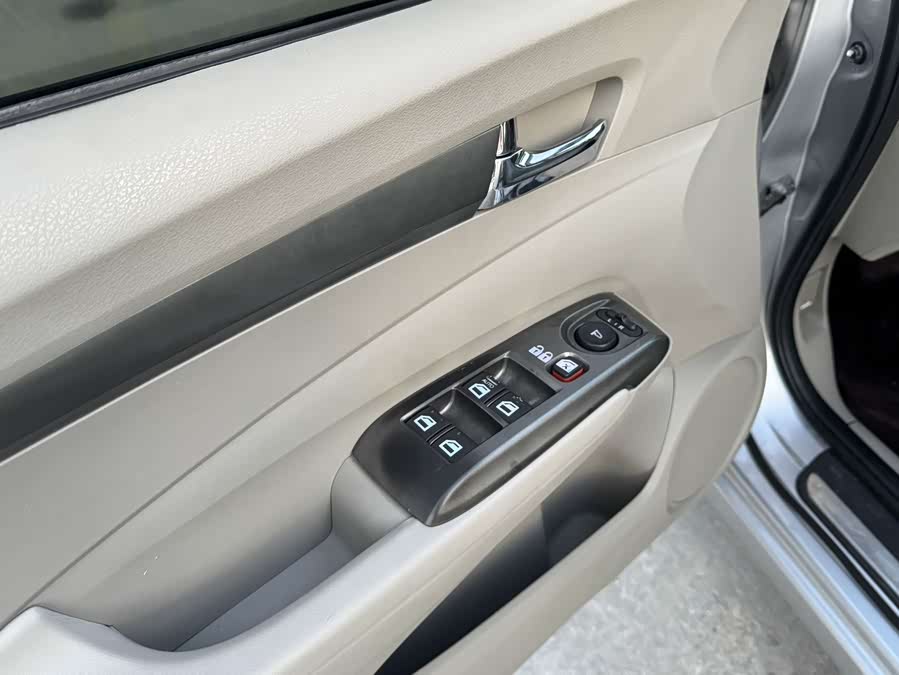 Honda City Classic 2013 car image #13