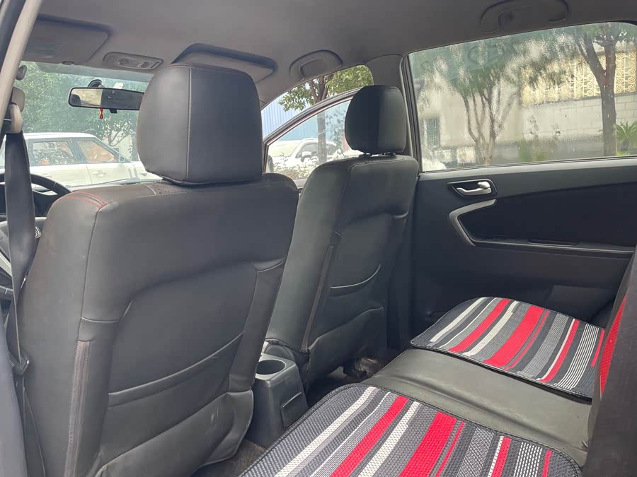 Suzuki Liana A6 2015 immagine di auto #13