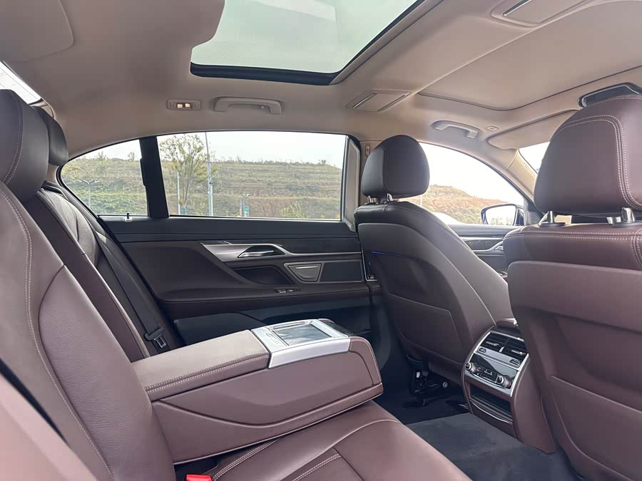 BMW 7 Series New Energy 2017 car image #13