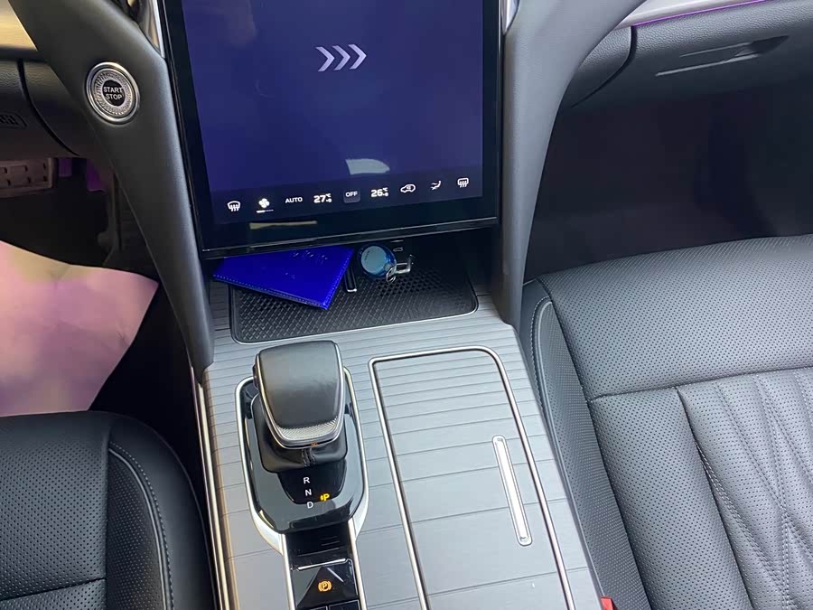 HongQi HS7 PHEV 2024 #13 HongQi HS7 PHEV 2024 car image #13