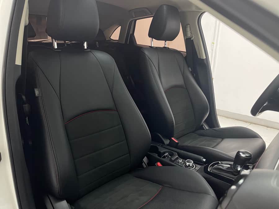 Mazda CX-3 2017 immagine di auto #13