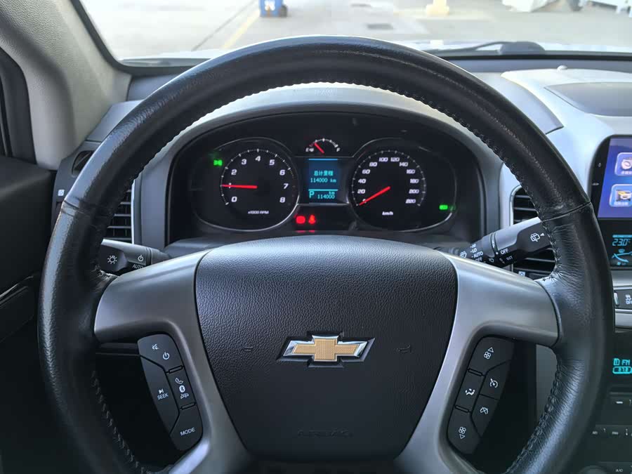 Chevrolet Captiva 2016 #13 Chevrolet Captiva 2016 car image #13